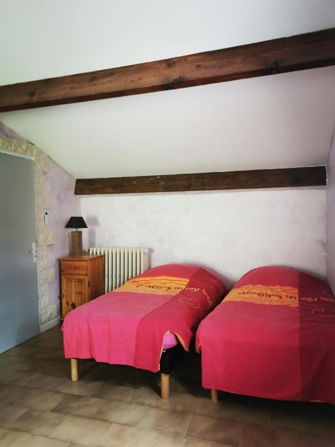 Charmant Appartement Dans Corps De Ferme Aiglun Aiglun  Екстериор снимка